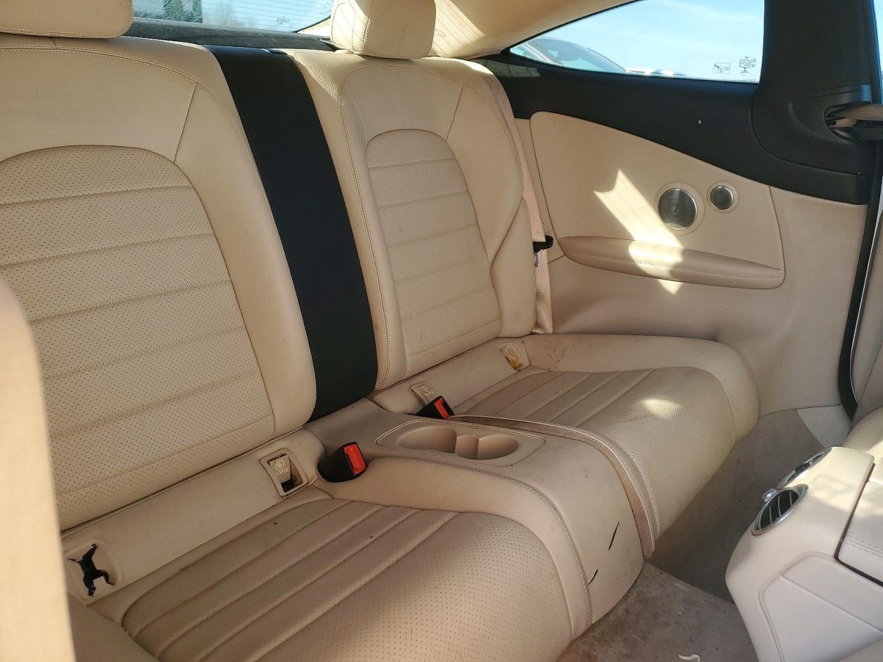 2017 Mercedes-Benz C 300 4Matic - zdjęcie 10