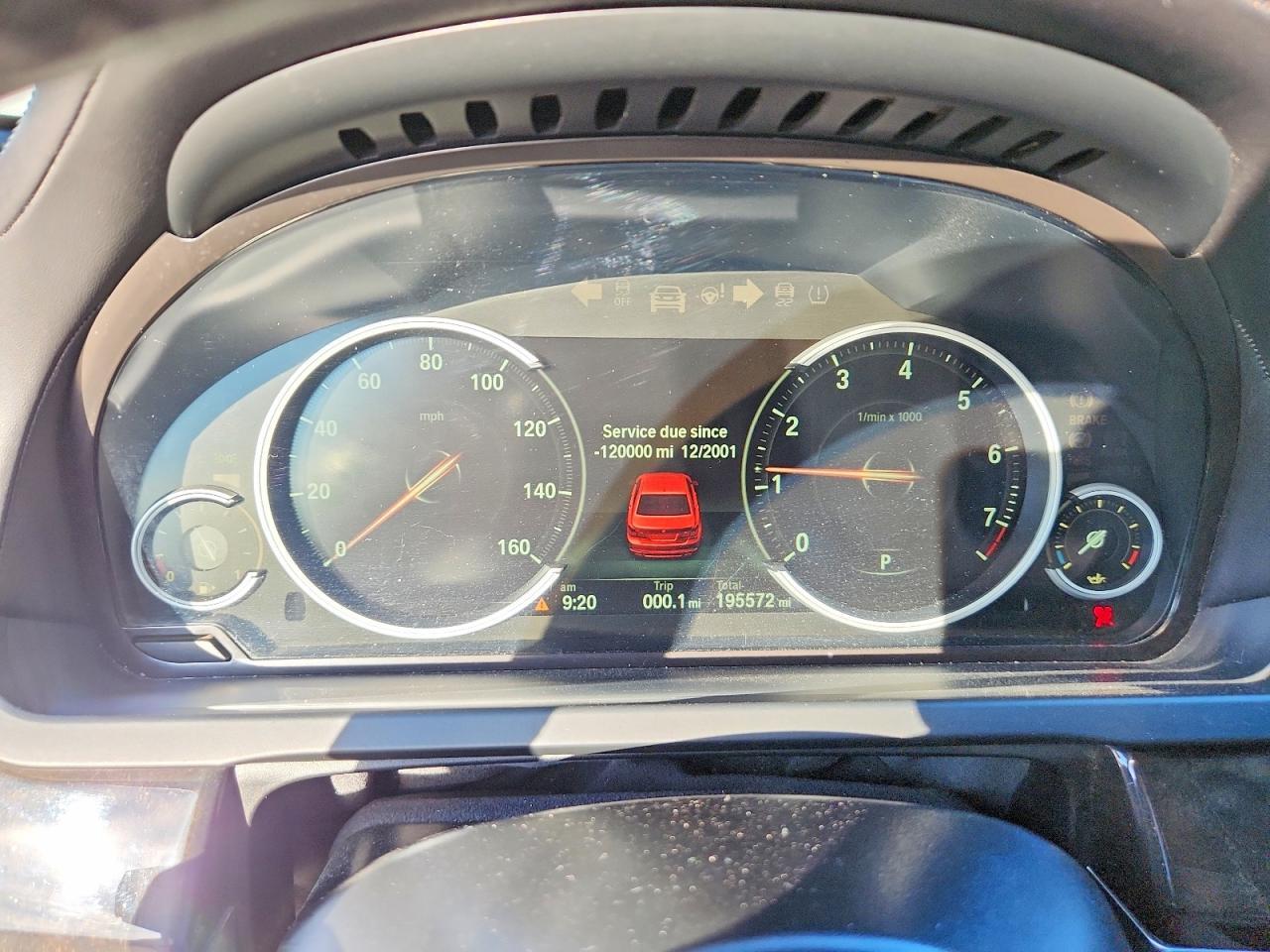 2015 BMW 750 Li - zdjęcie 9