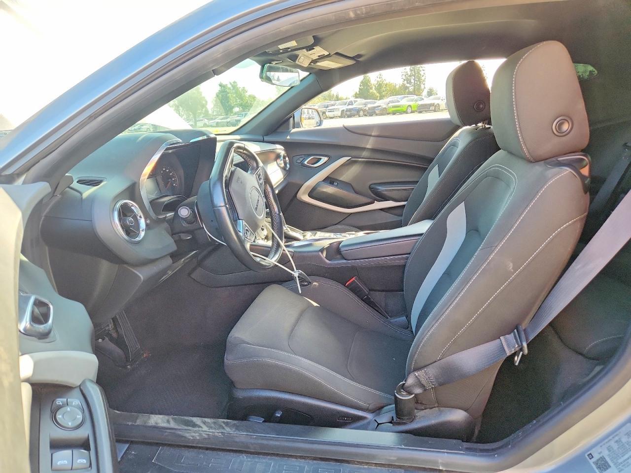 2019 Chevrolet Camaro Ls - zdjęcie 7