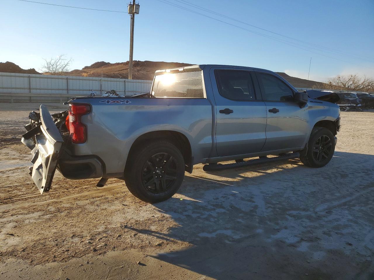 2024 Chevrolet Silverado K1500 Custom - zdjęcie 3