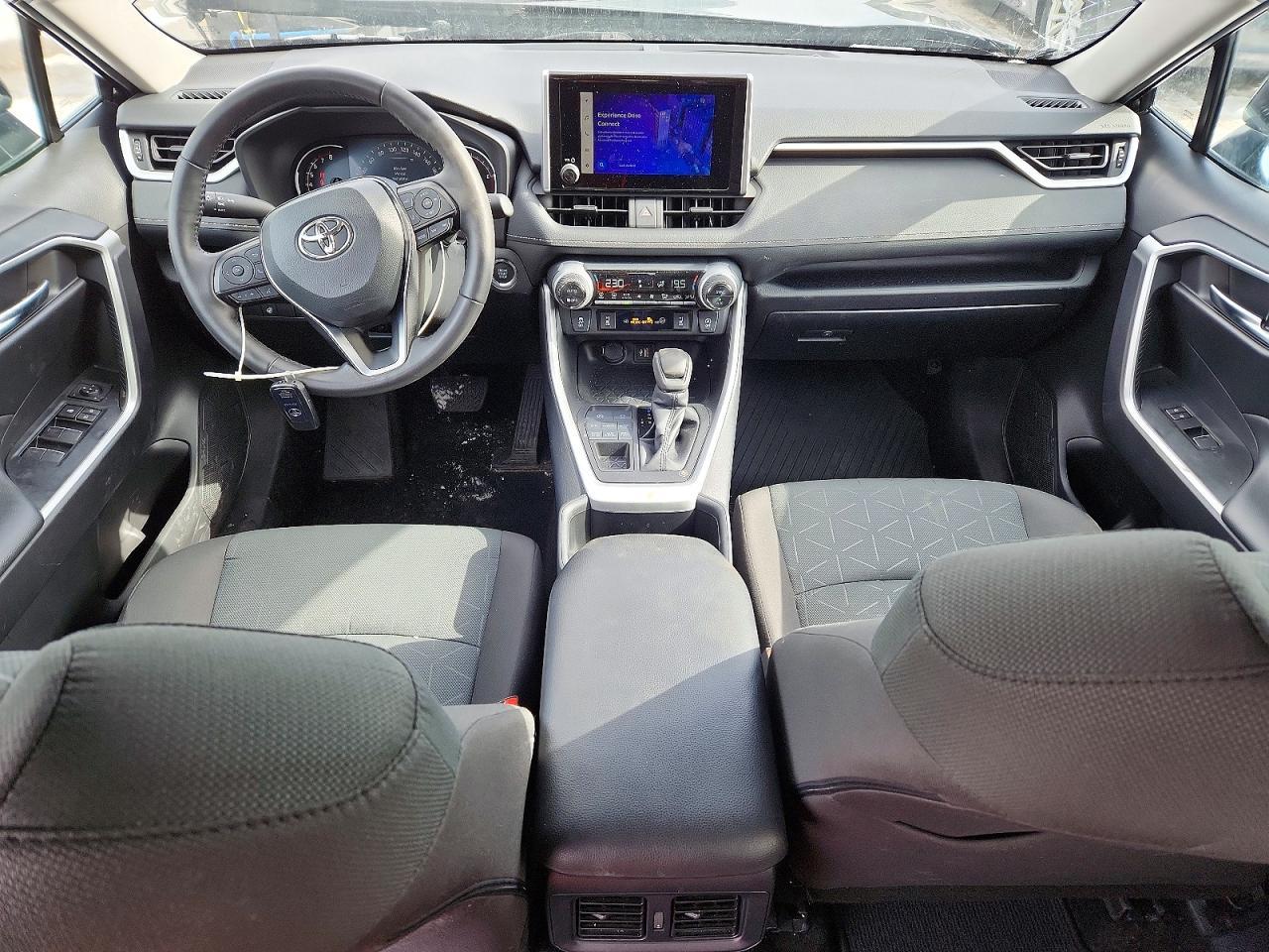 2024 Toyota Rav4 Xle - zdjęcie 8