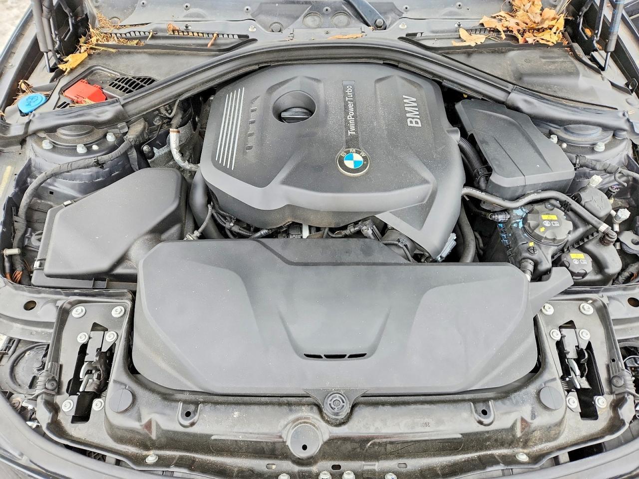 2017 BMW 330 I - zdjęcie 11