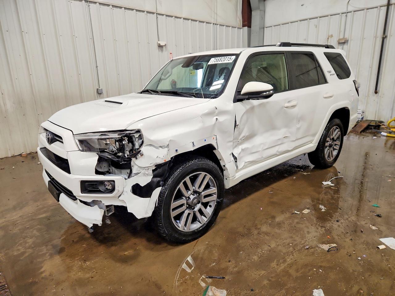 2022 Toyota 4Runner Trd Sport - zdjęcie główne