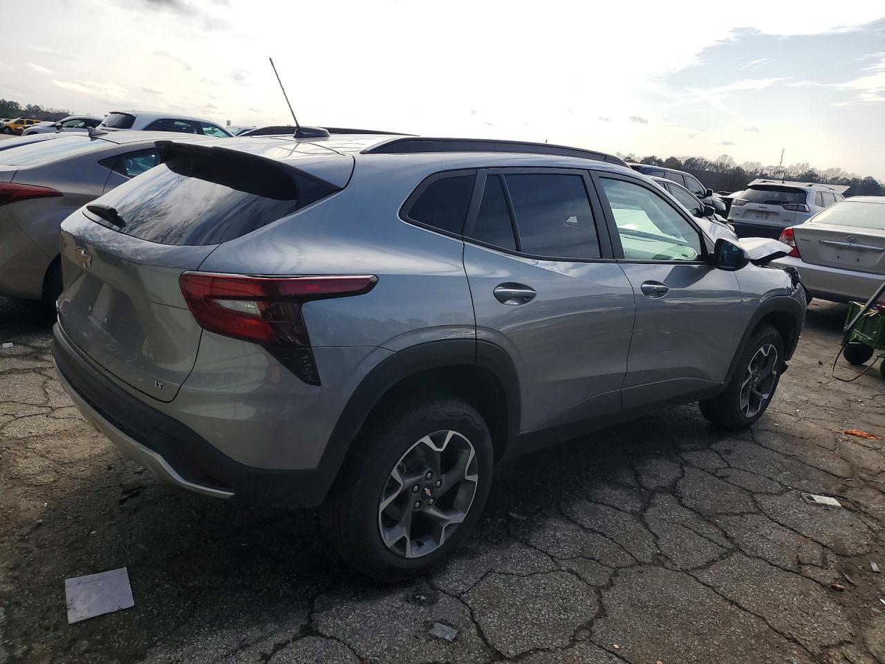 2024 Chevrolet Trax 1Lt - zdjęcie 3