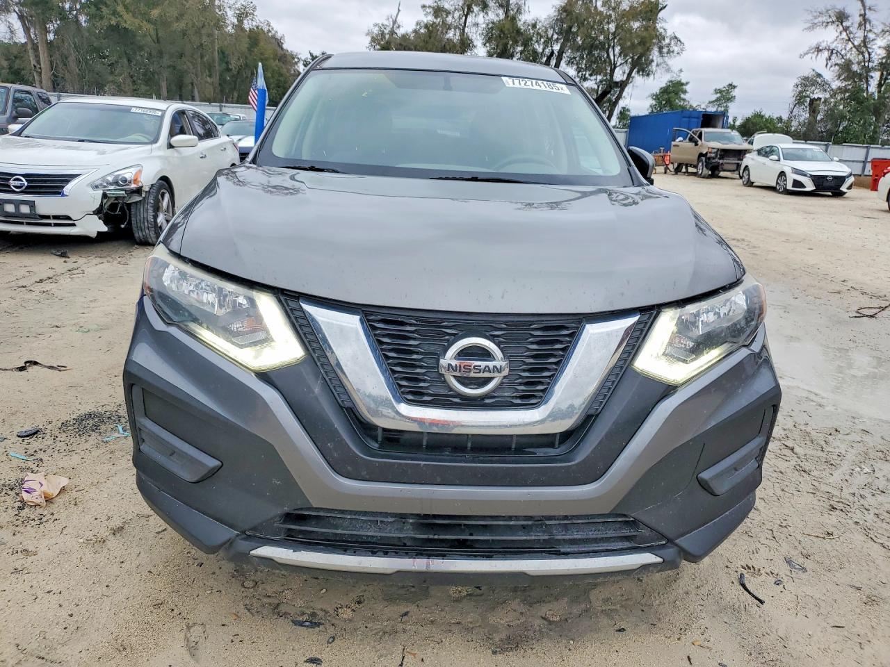 2017 Nissan Rogue S - zdjęcie 5