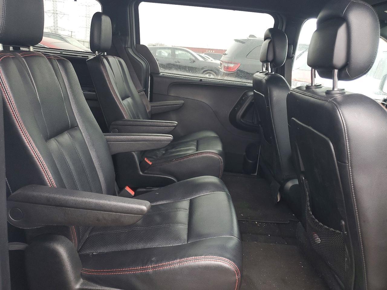 2017 Dodge Grand Caravan Gt - zdjęcie 10