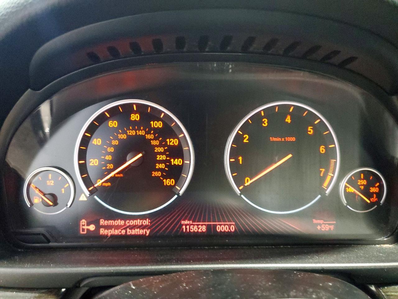 2016 BMW 528 I - zdjęcie 9