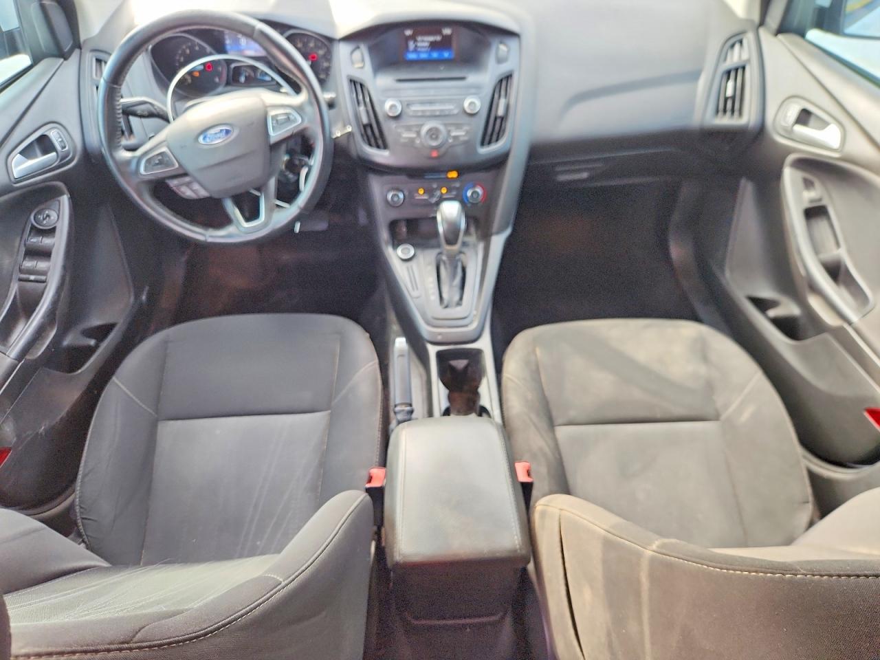 2016 Ford Focus Se - zdjęcie 8