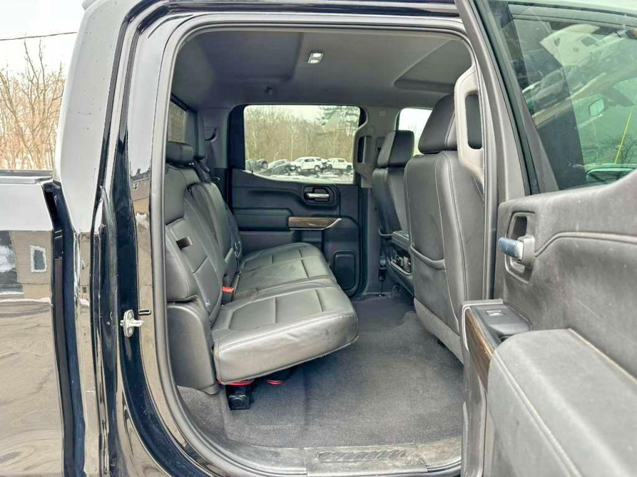 2020 Chevrolet Silverado K1500 Rst - zdjęcie 9