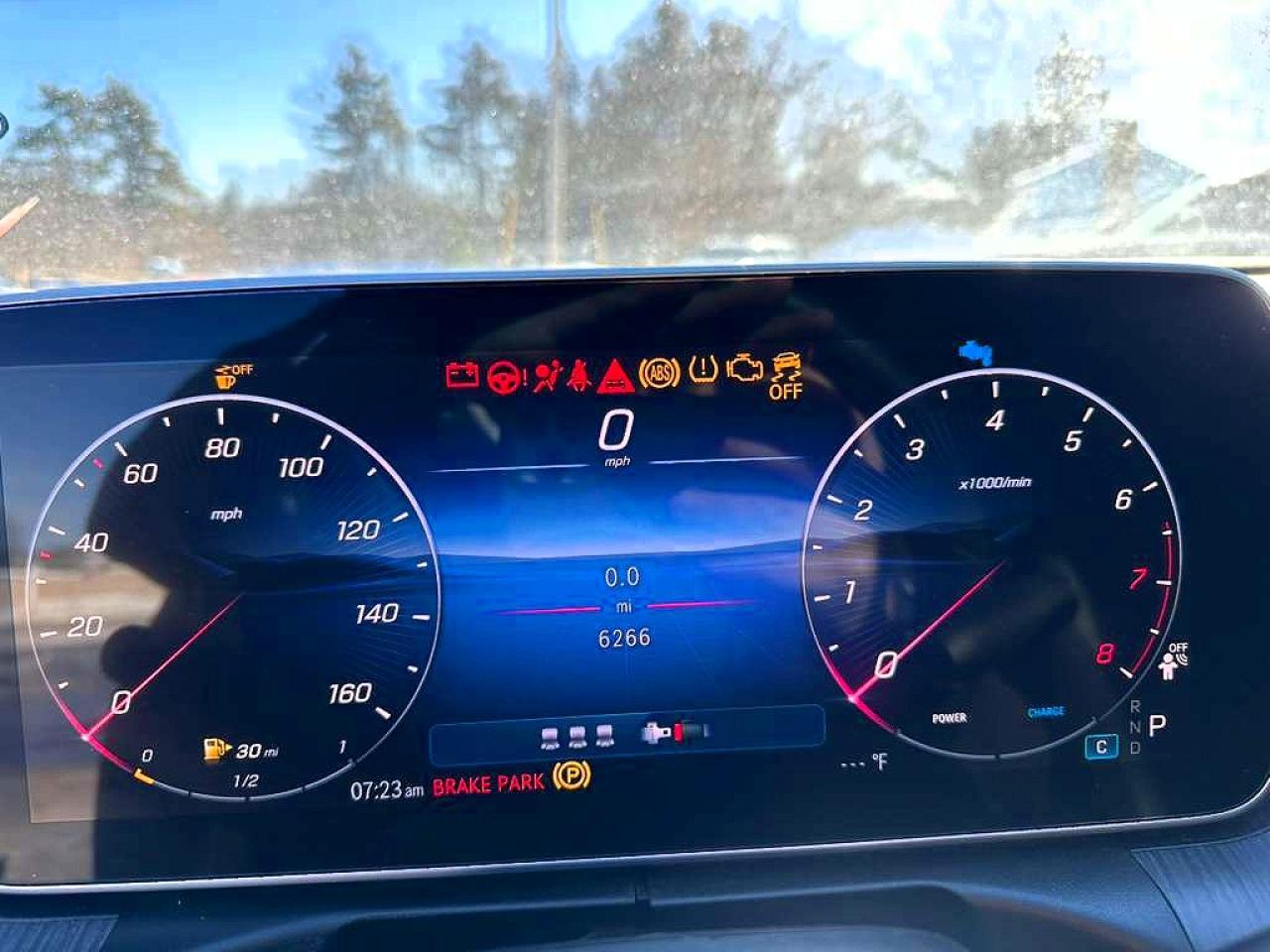 2025 Mercedes-Benz C 300 - zdjęcie 5