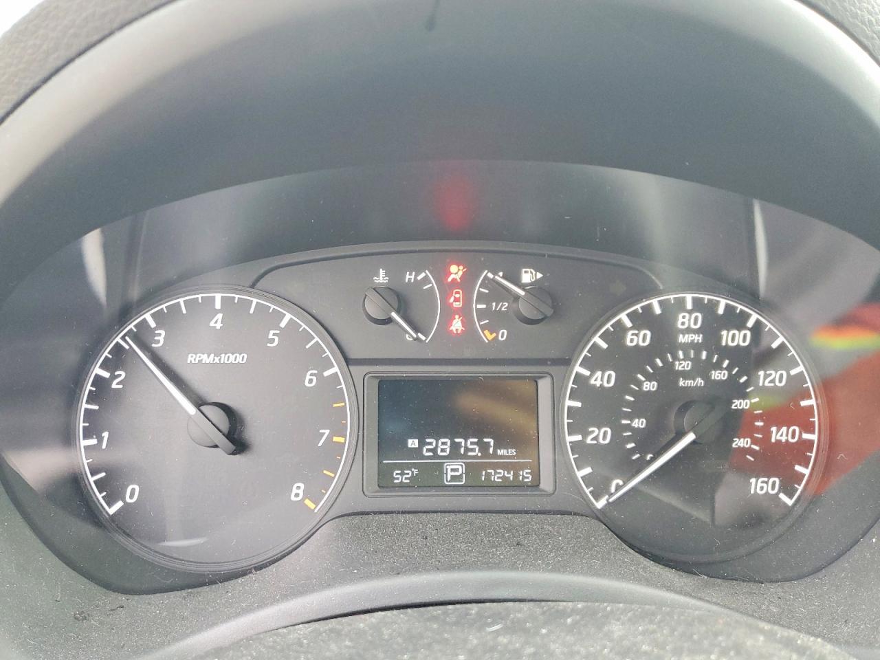 2016 Nissan Sentra S - zdjęcie 9