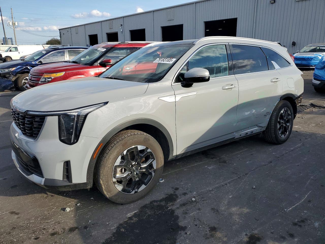 2025 Kia Sorento S - zdjęcie główne