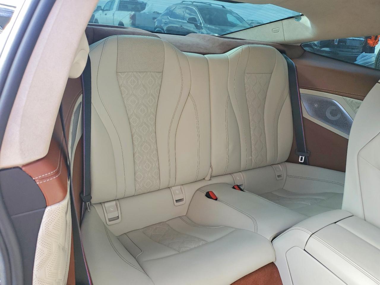 2020 BMW M8 - zdjęcie 10