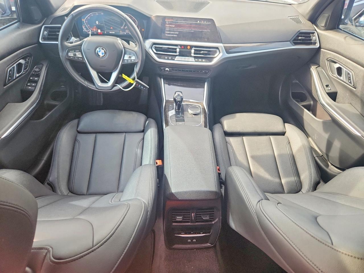 2021 BMW Motorrad 330I - zdjęcie 8