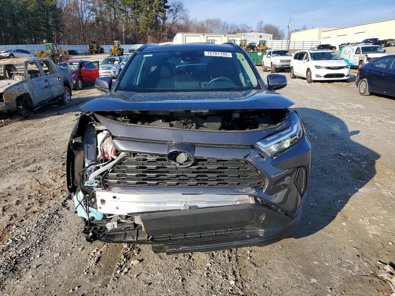 2023 Toyota Rav4 Xle - zdjęcie 5