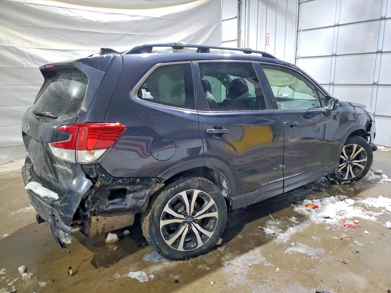 2019 Subaru Forester Limited - zdjęcie 3