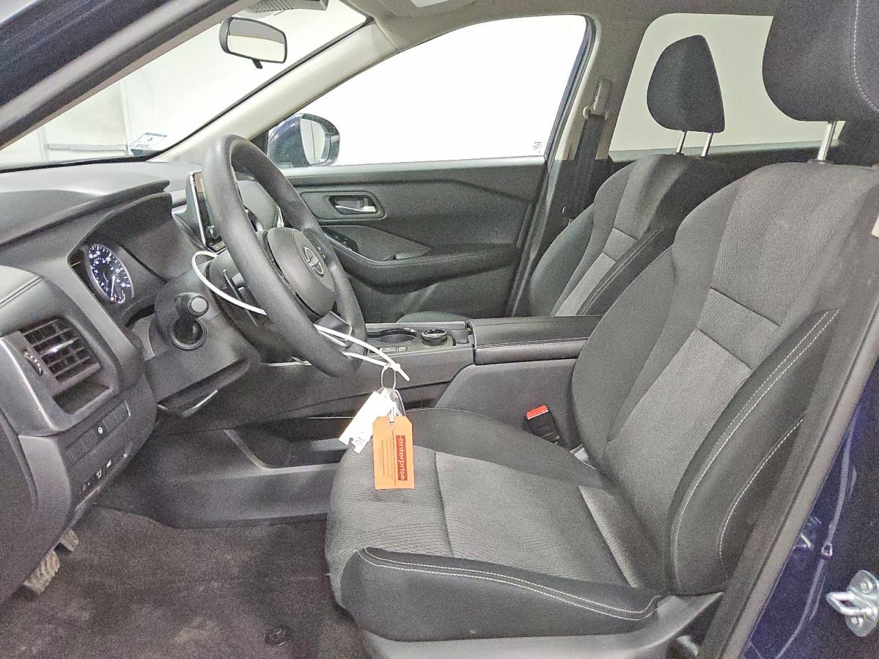 2024 Nissan Rogue Sv - zdjęcie 7