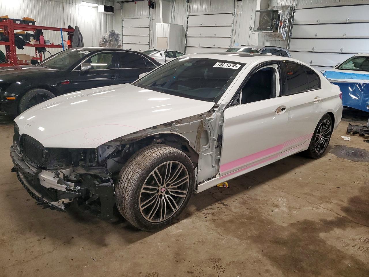 2019 BMW 530 I - zdjęcie główne