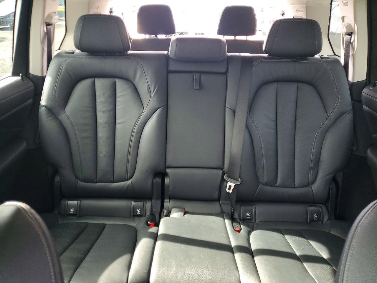 2019 BMW X7 xDrive40I - zdjęcie 10