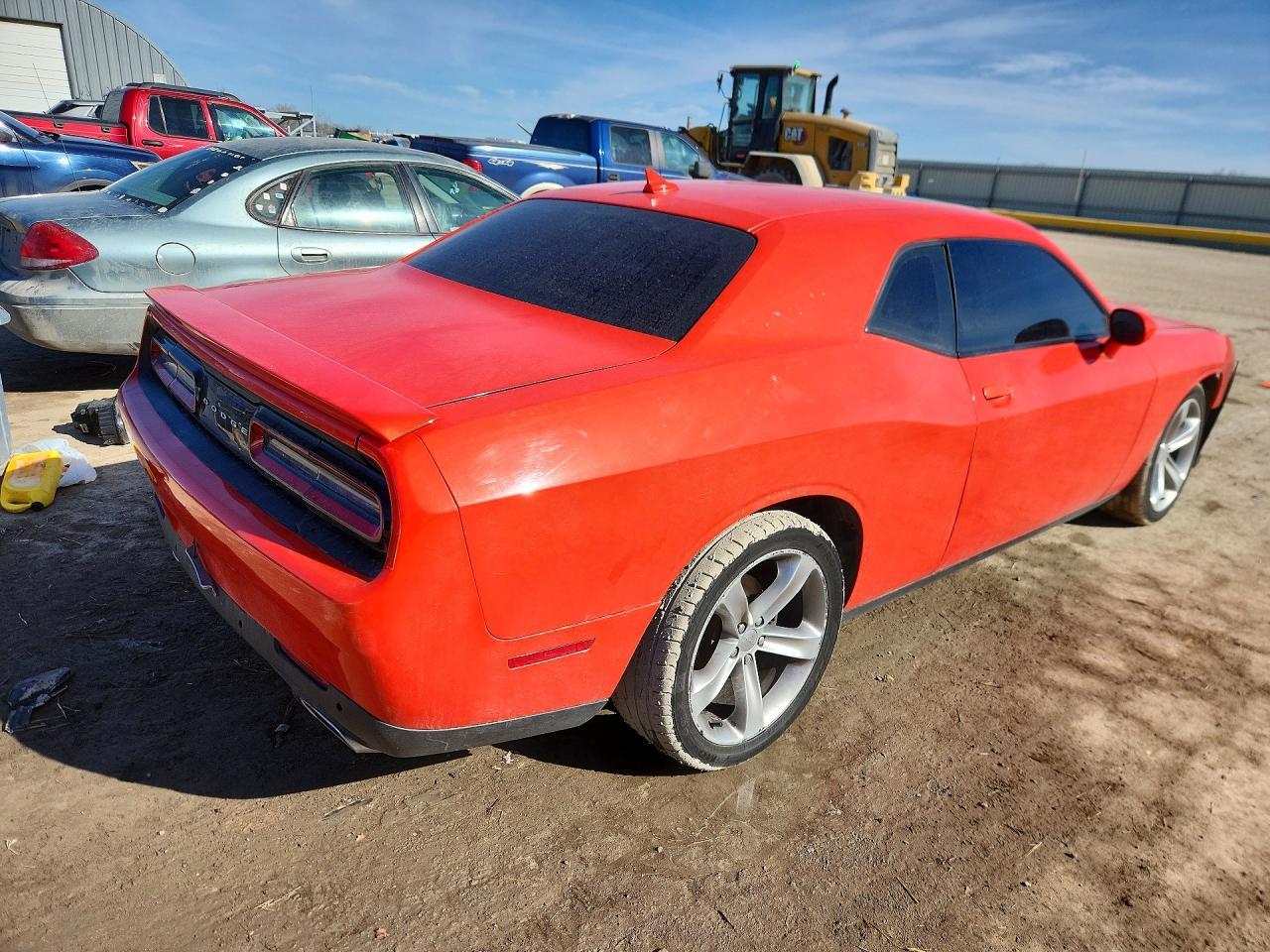2016 Dodge Challenger Sxt - zdjęcie 3