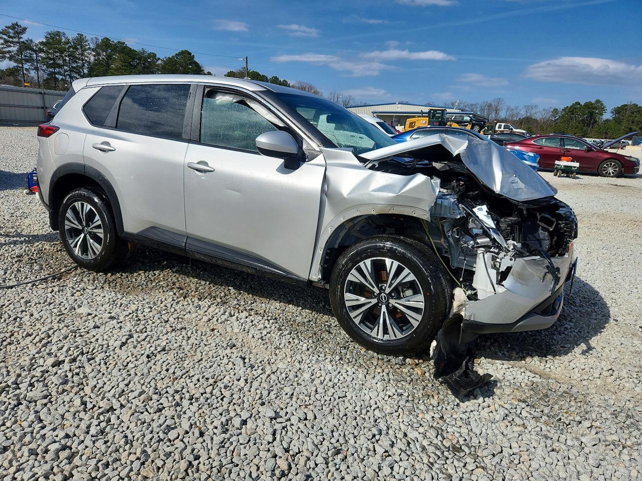 2023 Nissan Rogue Sv - zdjęcie 4