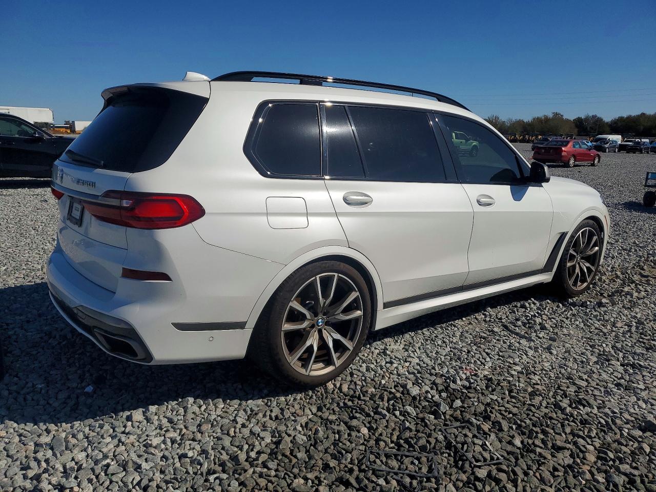 2022 BMW X7 M50I - zdjęcie 3