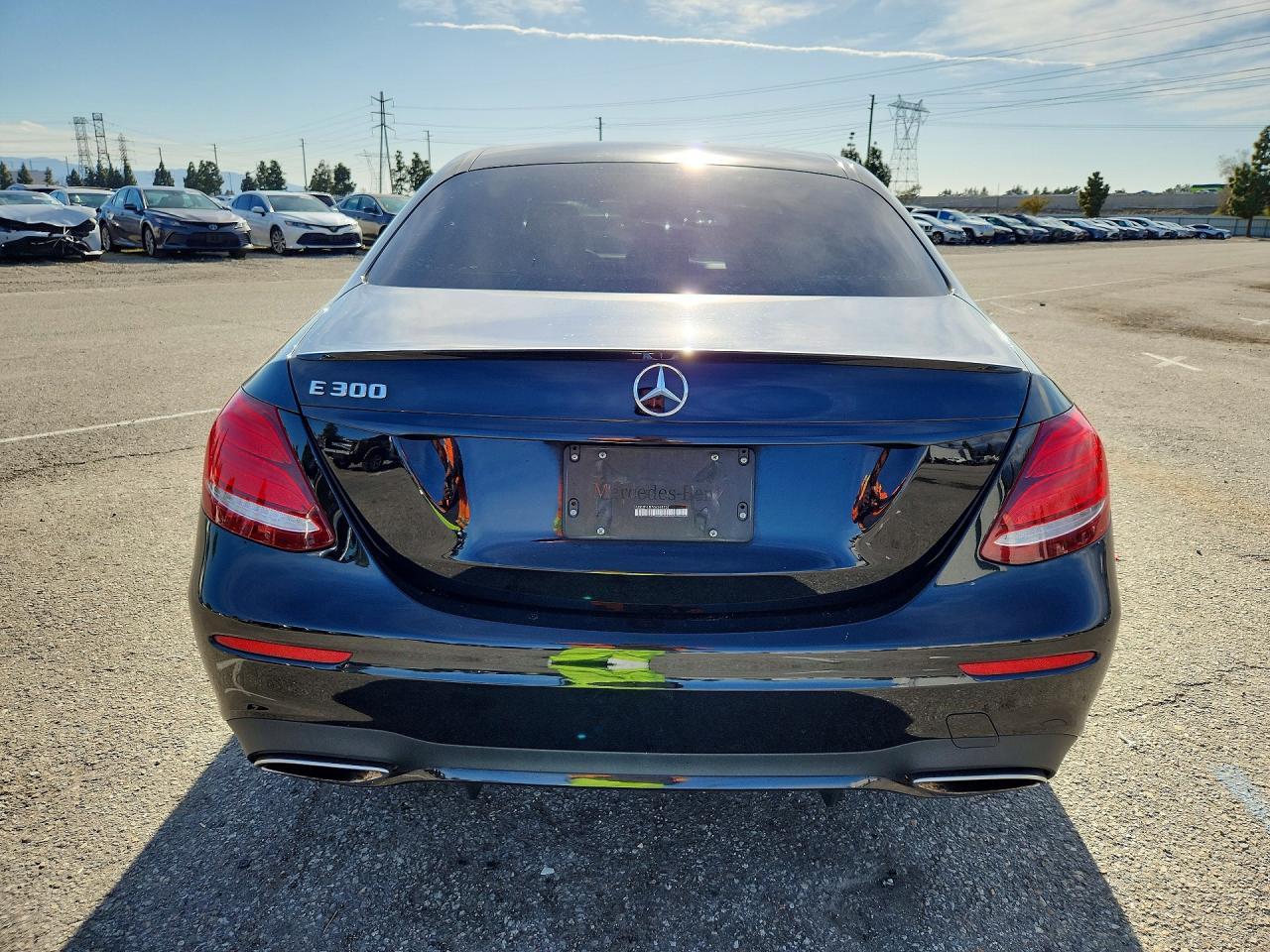 2019 Mercedes-Benz E 300 - zdjęcie 6