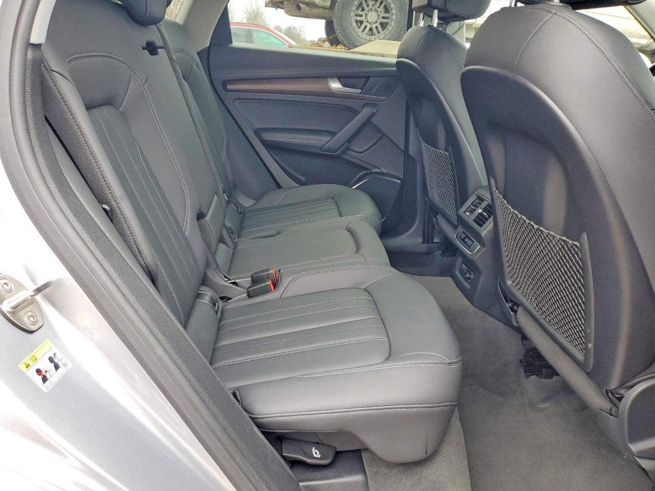 2021 Audi Q5 Premium Plus - zdjęcie 11