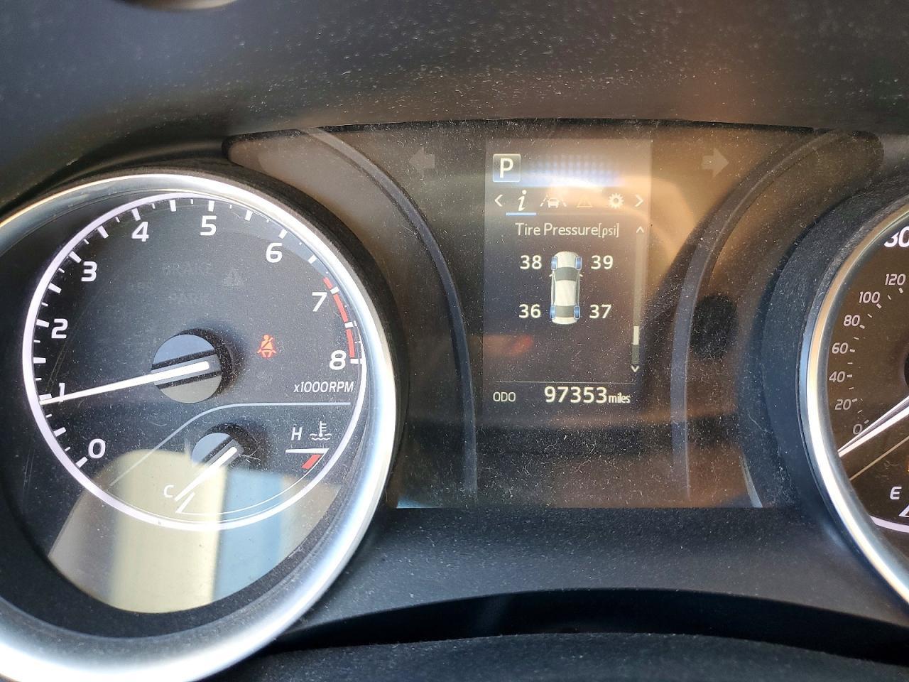 2018 Toyota Camry Se - zdjęcie 9