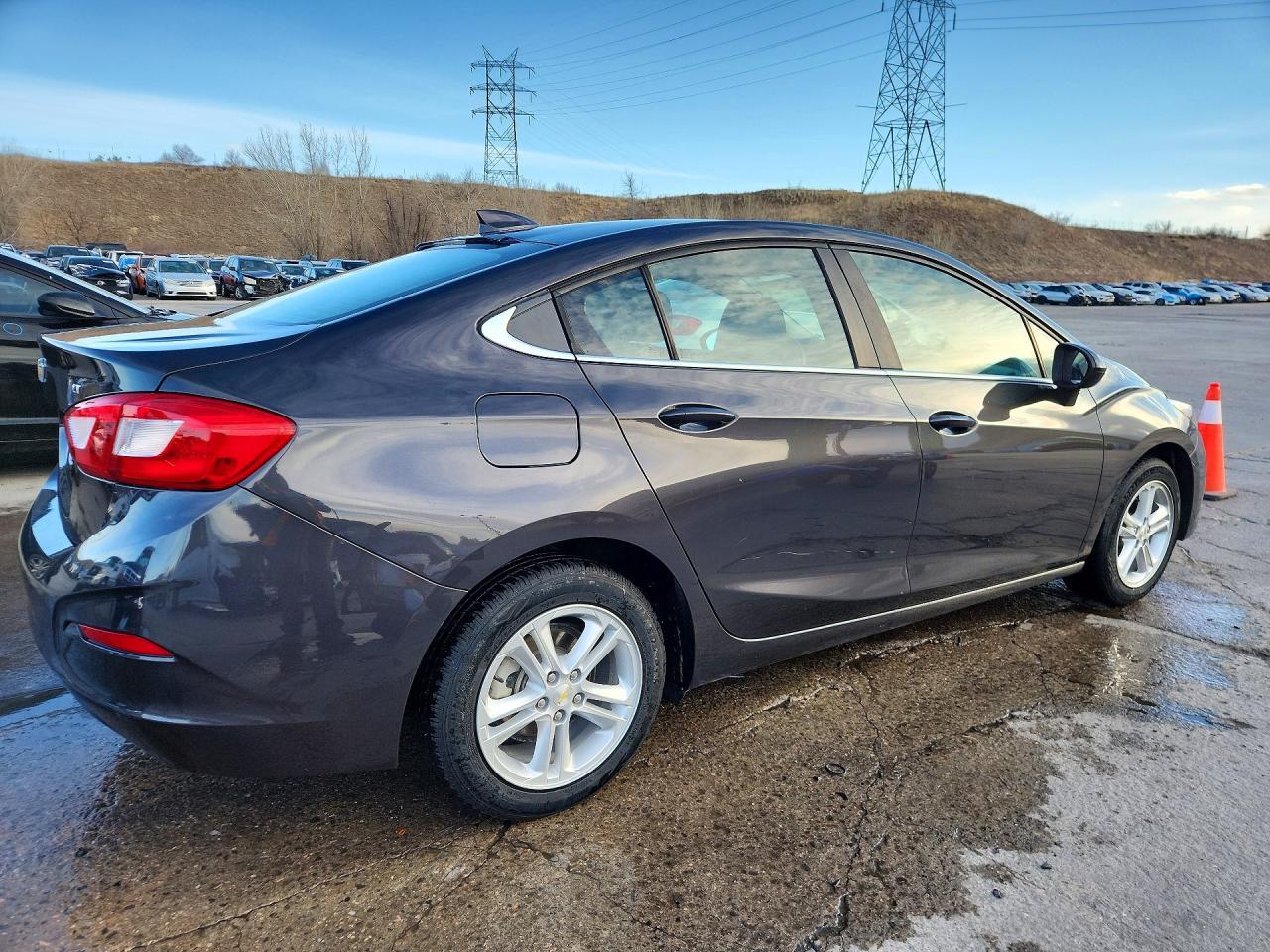 2017 Chevrolet Cruze Lt - zdjęcie 3