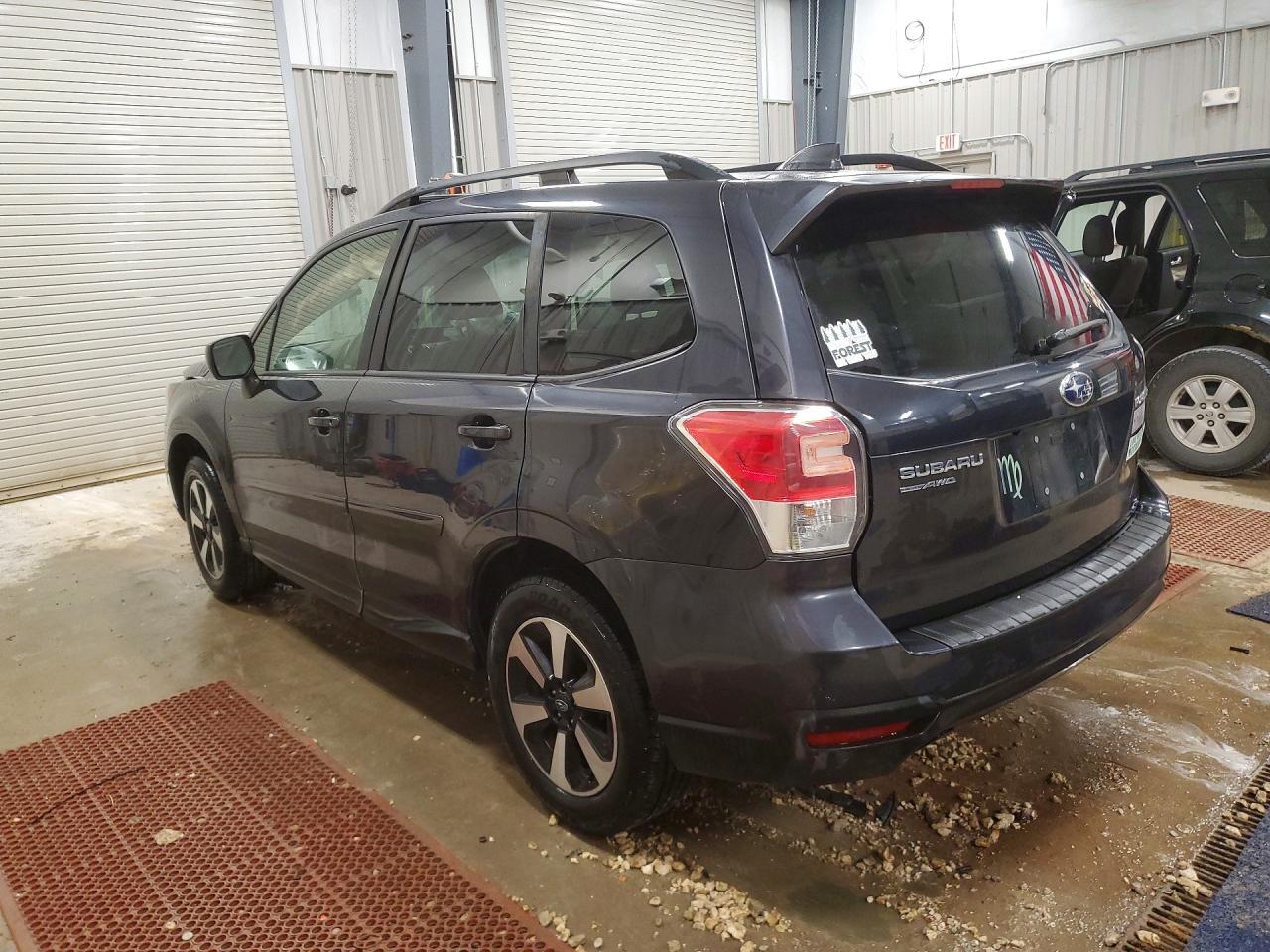 2018 Subaru Forester 2.5I Premium - zdjęcie 2