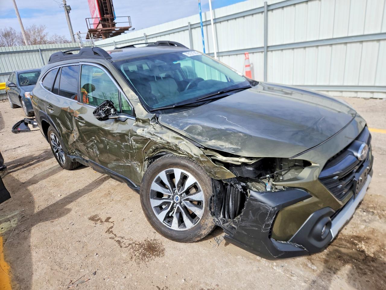 2025 Subaru Outback Limited - zdjęcie 4