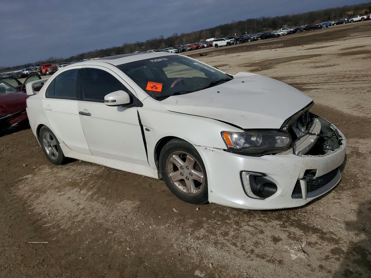 2016 Mitsubishi Lancer Es - zdjęcie 4