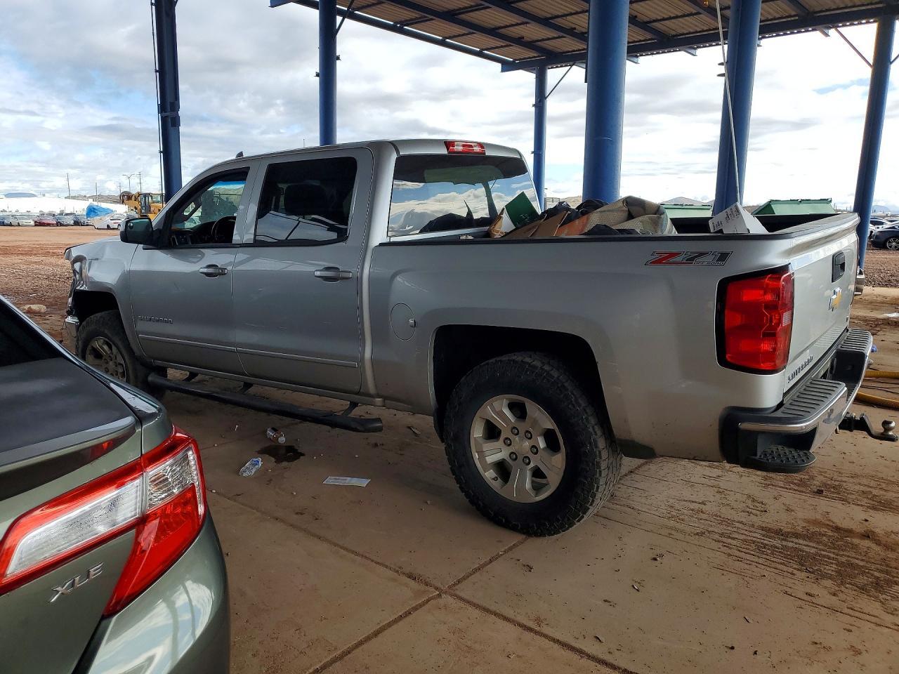 2015 Chevrolet Silverado K1500 Lt - zdjęcie 2