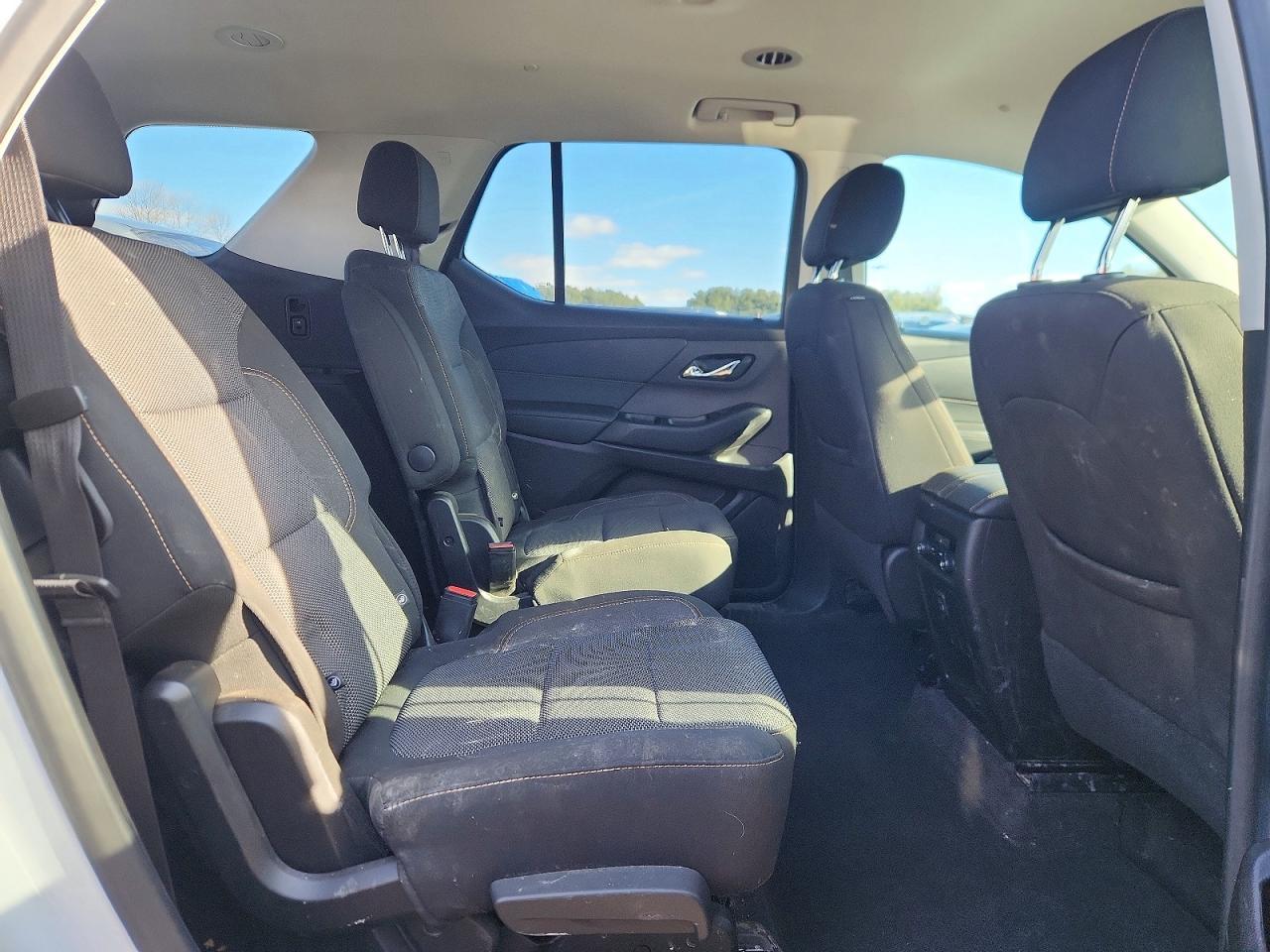 2019 Chevrolet Traverse Lt - zdjęcie 11