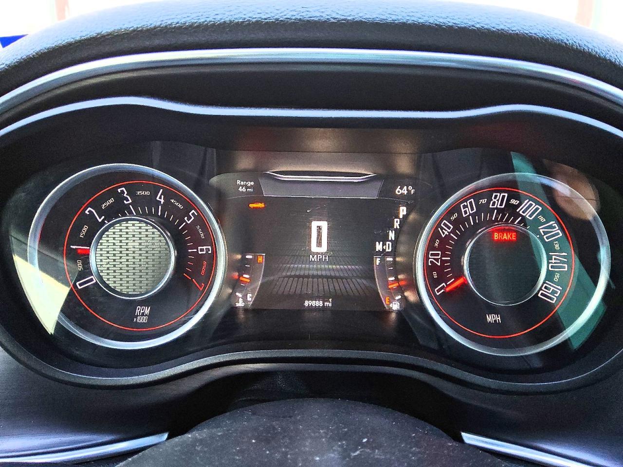 2015 Dodge Challenger Sxt - zdjęcie 9