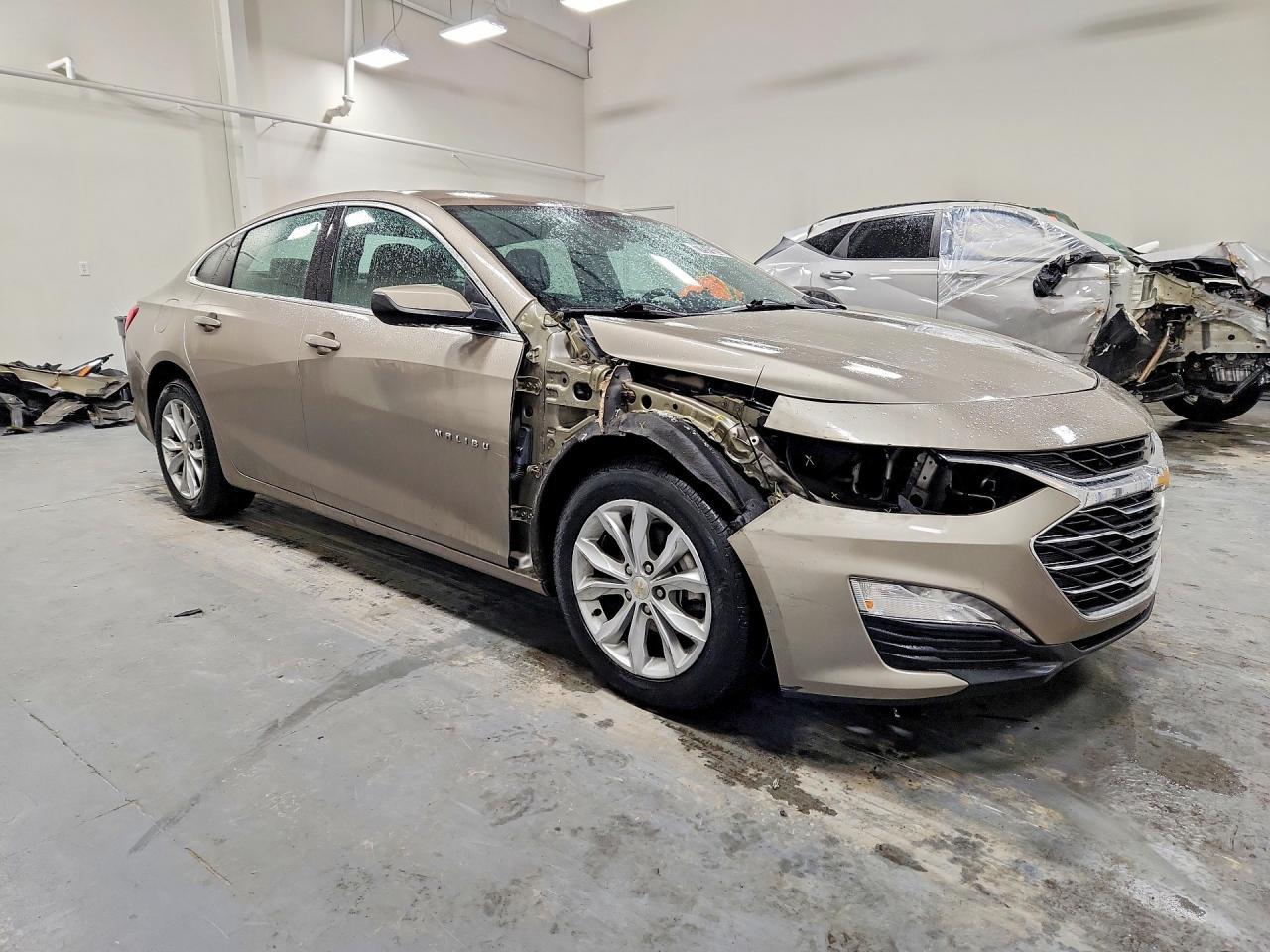 2024 Chevrolet Malibu Lt - zdjęcie 4