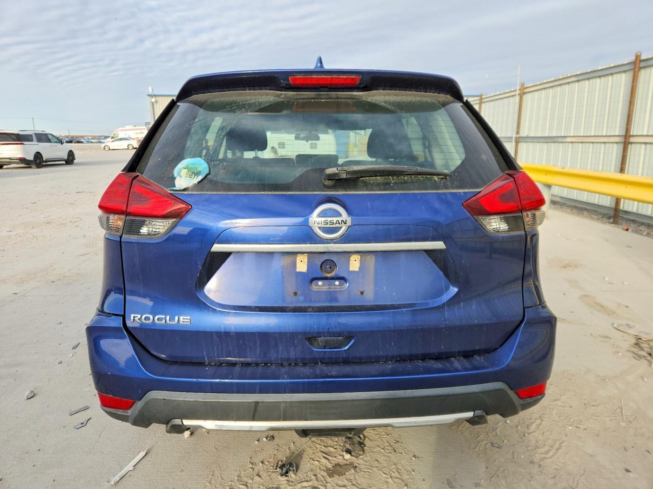 2017 Nissan Rogue S - zdjęcie 6