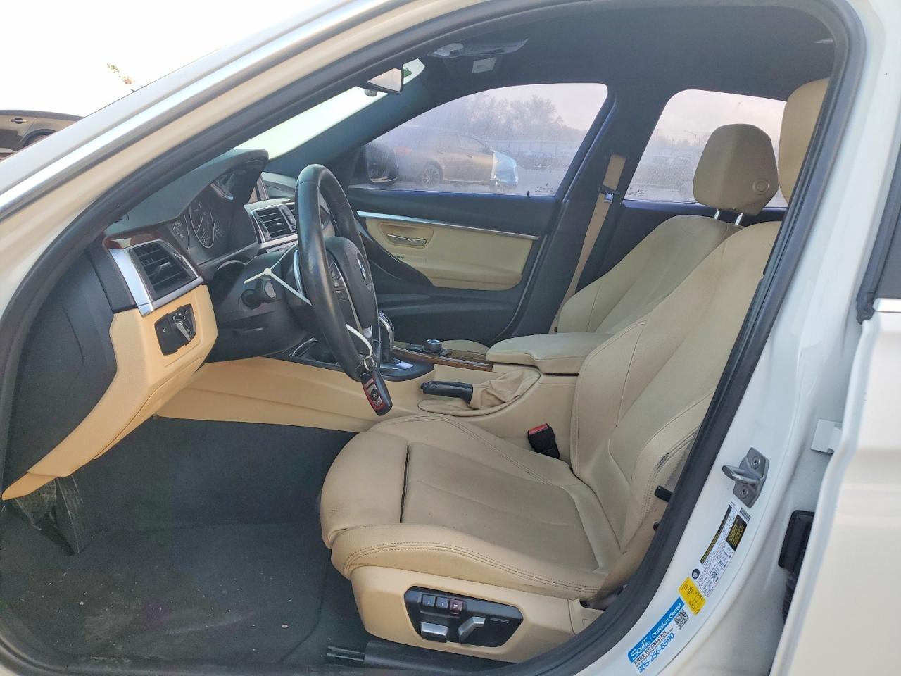 2018 BMW 330 I - zdjęcie 7