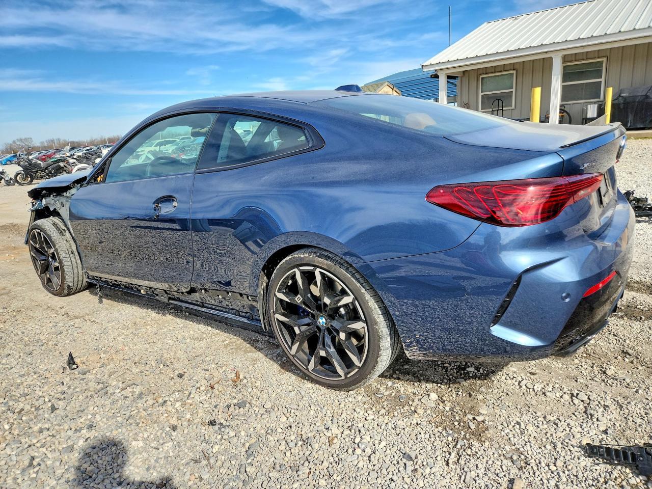 2025 BMW Motorrad M440Xi - zdjęcie 2