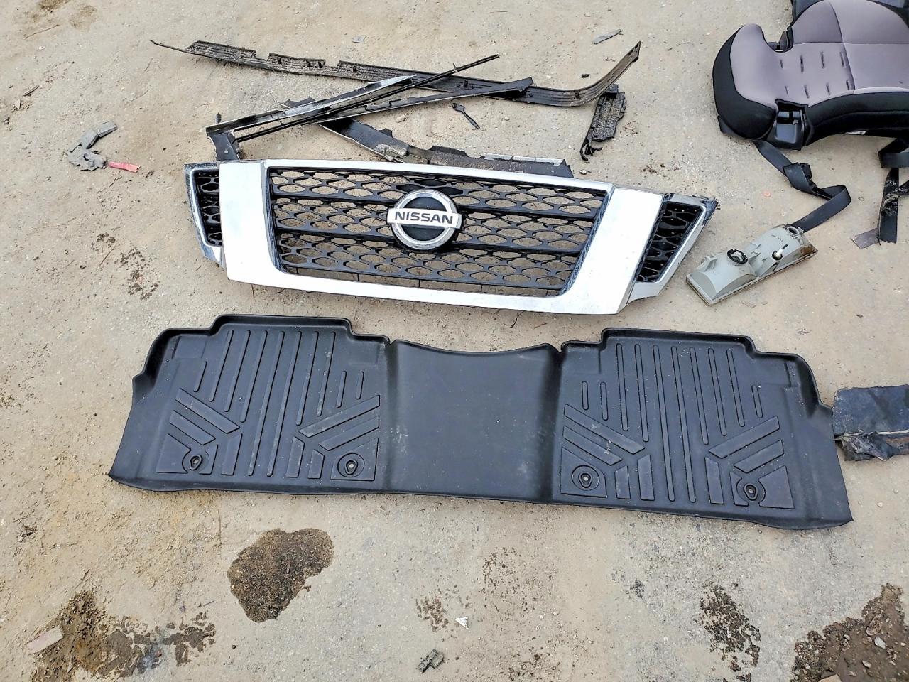 2018 Nissan Armada Sv - zdjęcie 13