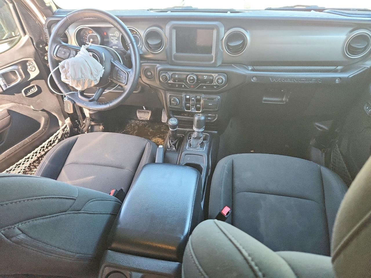 2021 Jeep Wrangler Unlimited Sport - zdjęcie 8