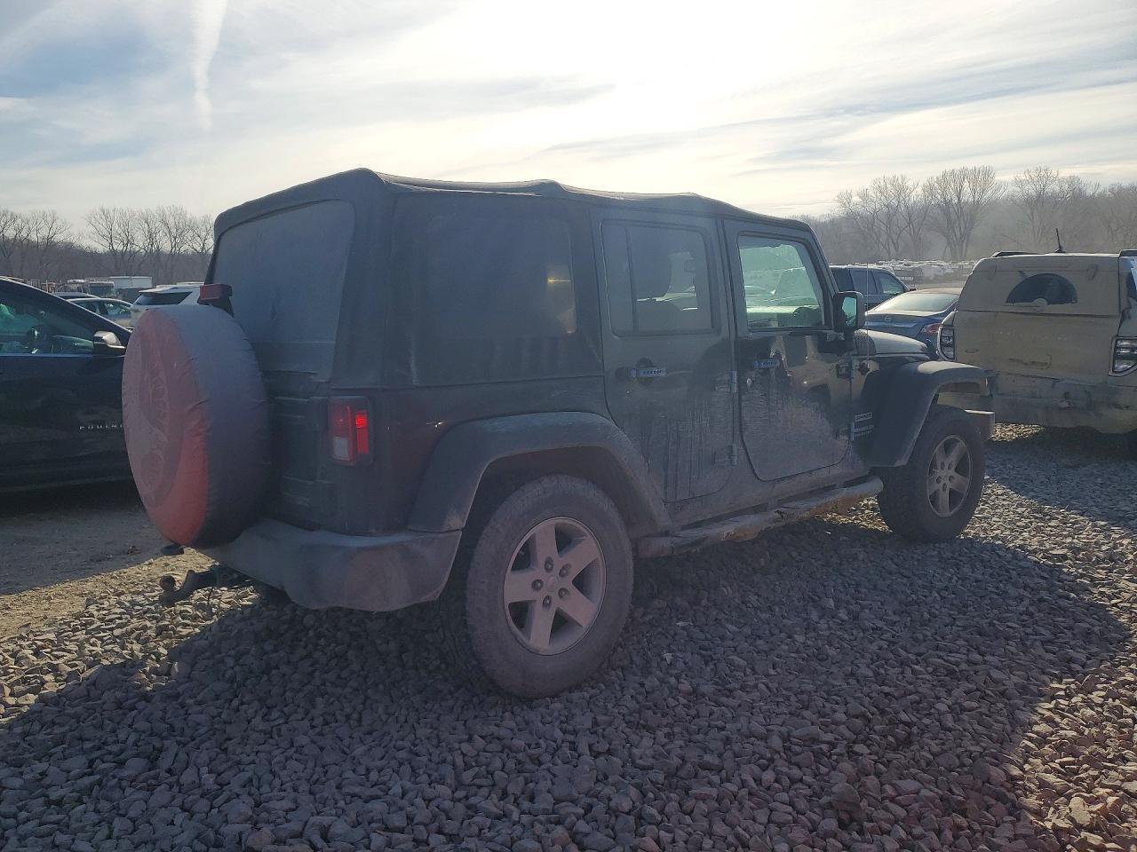 2017 Jeep Wrangler Unlimited Sport - zdjęcie 3