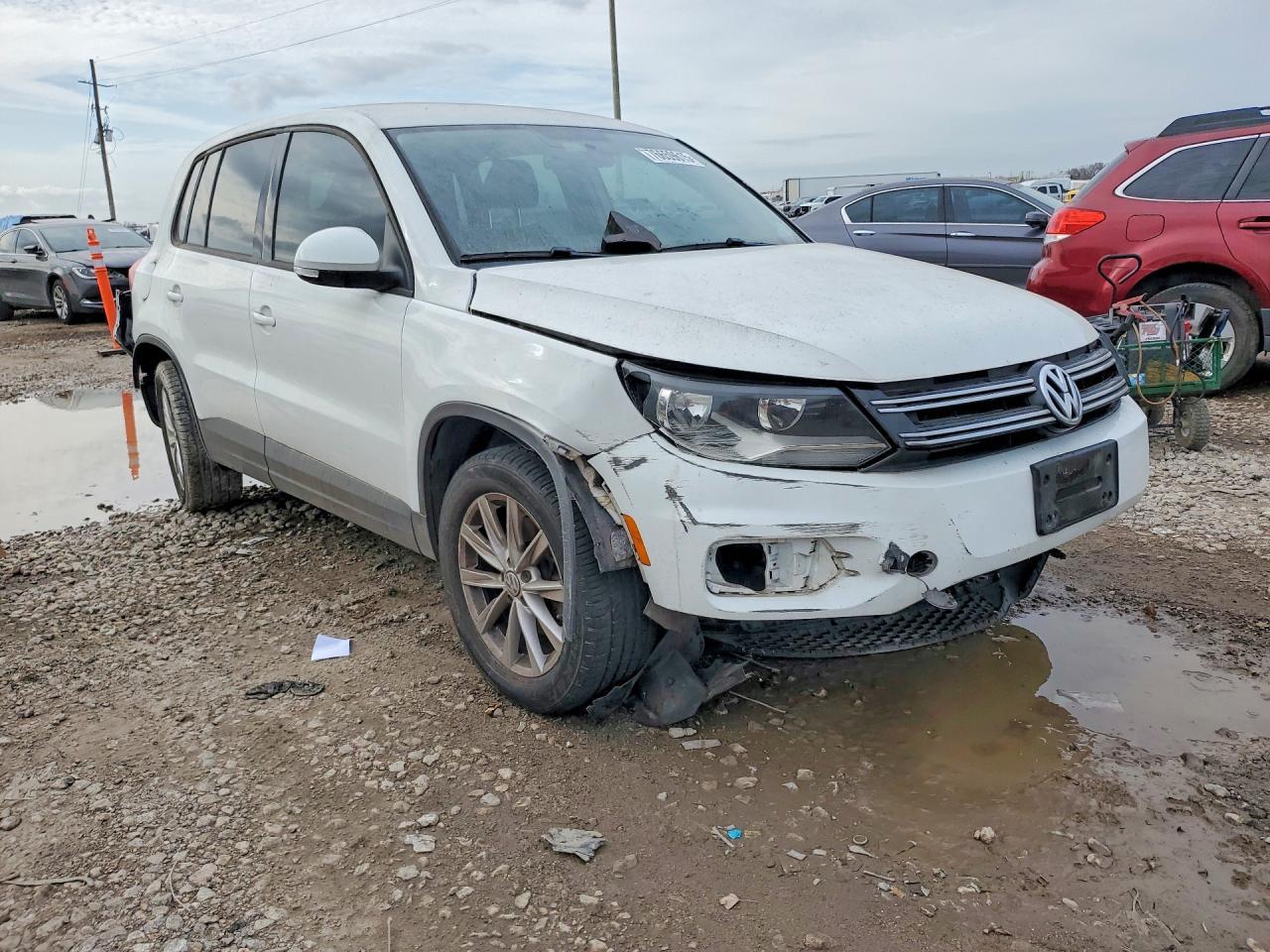 2017 Volkswagen Tiguan S - zdjęcie 4