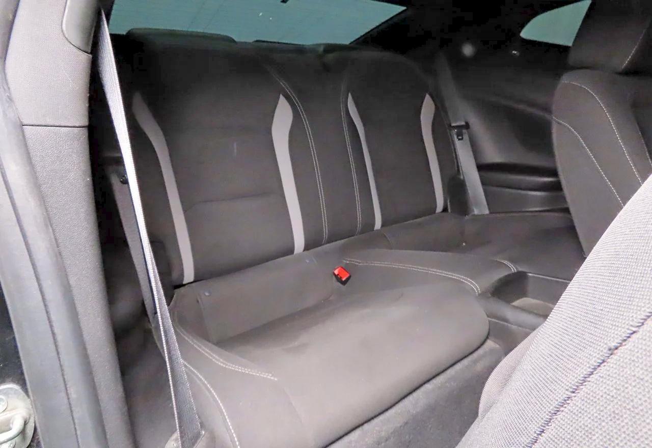 2022 Chevrolet Camaro Lt1 - zdjęcie 6