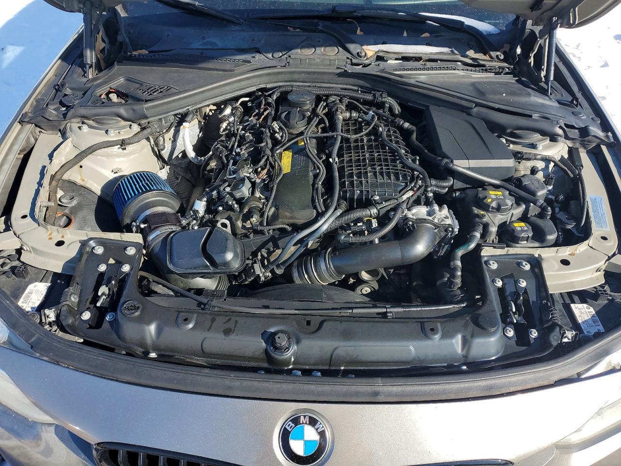 2016 BMW 340 I - zdjęcie 11