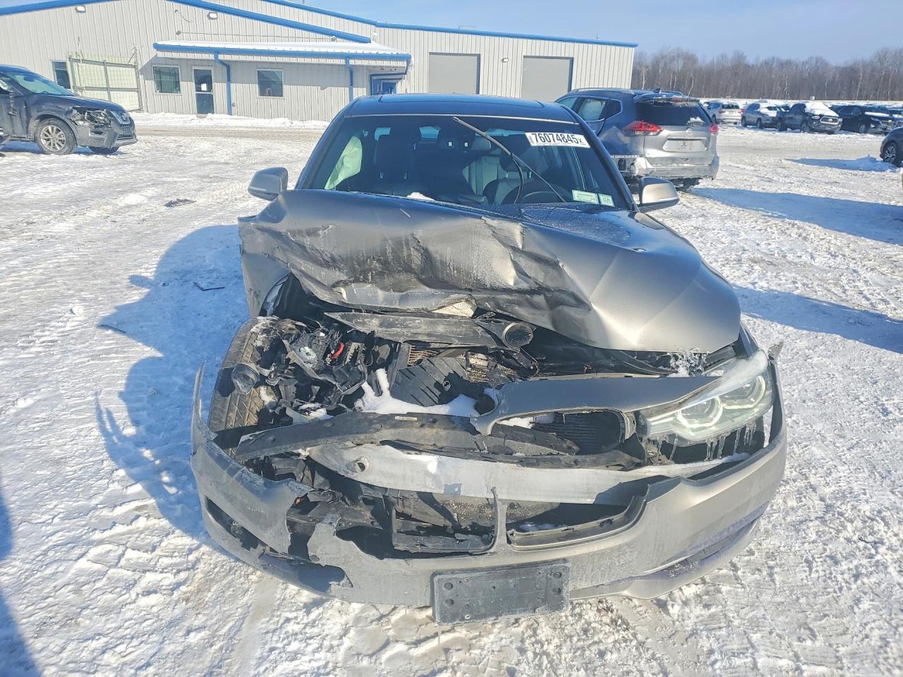 BMW Seria 3 - zdjęcie 5