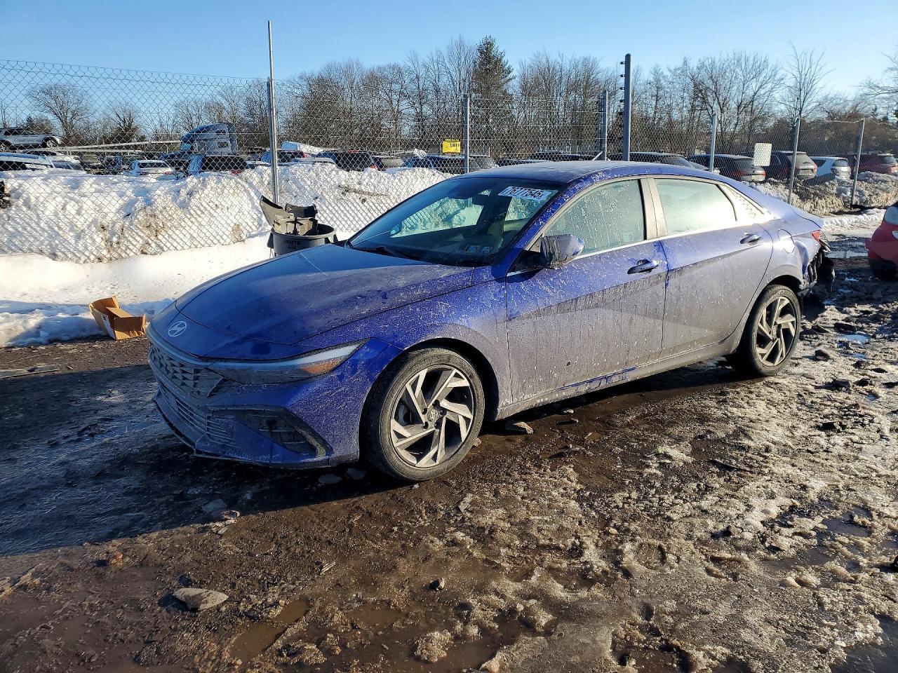 2024 Hyundai Elantra Sel - zdjęcie główne