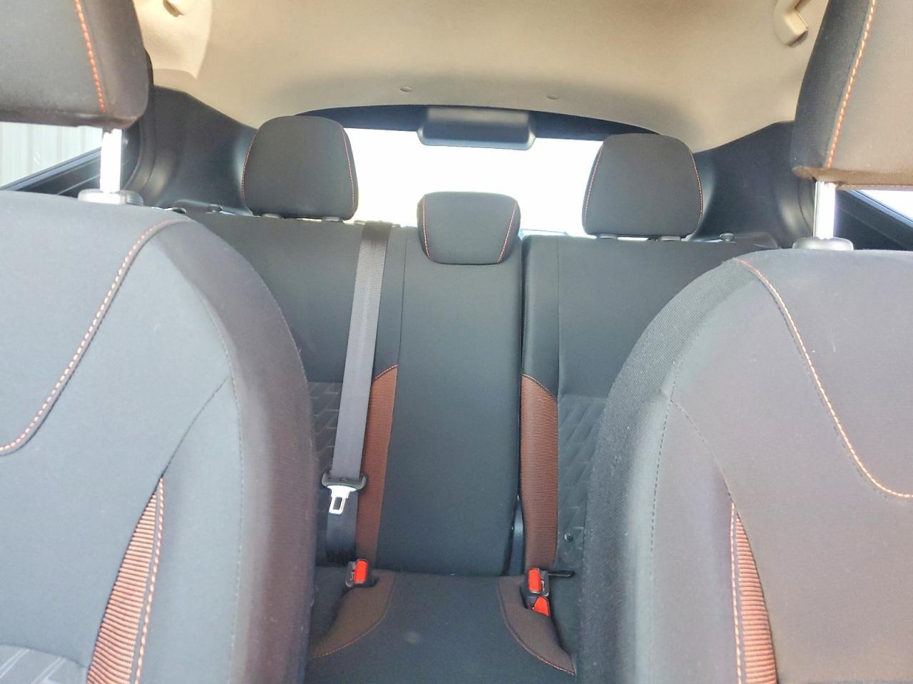 2024 Nissan Kicks Sr - zdjęcie 10