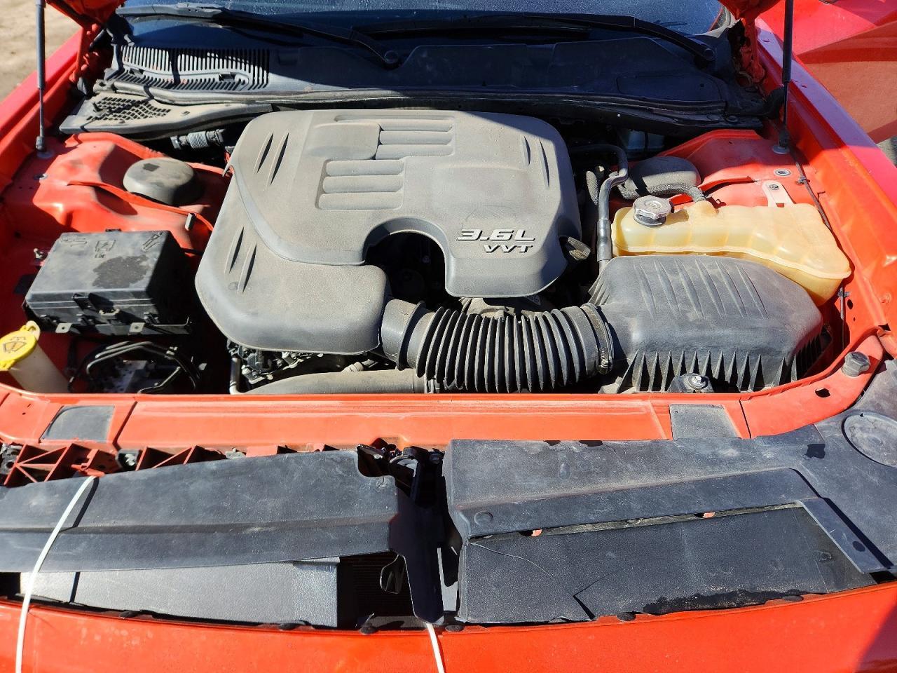 2016 Dodge Challenger Sxt - zdjęcie 11